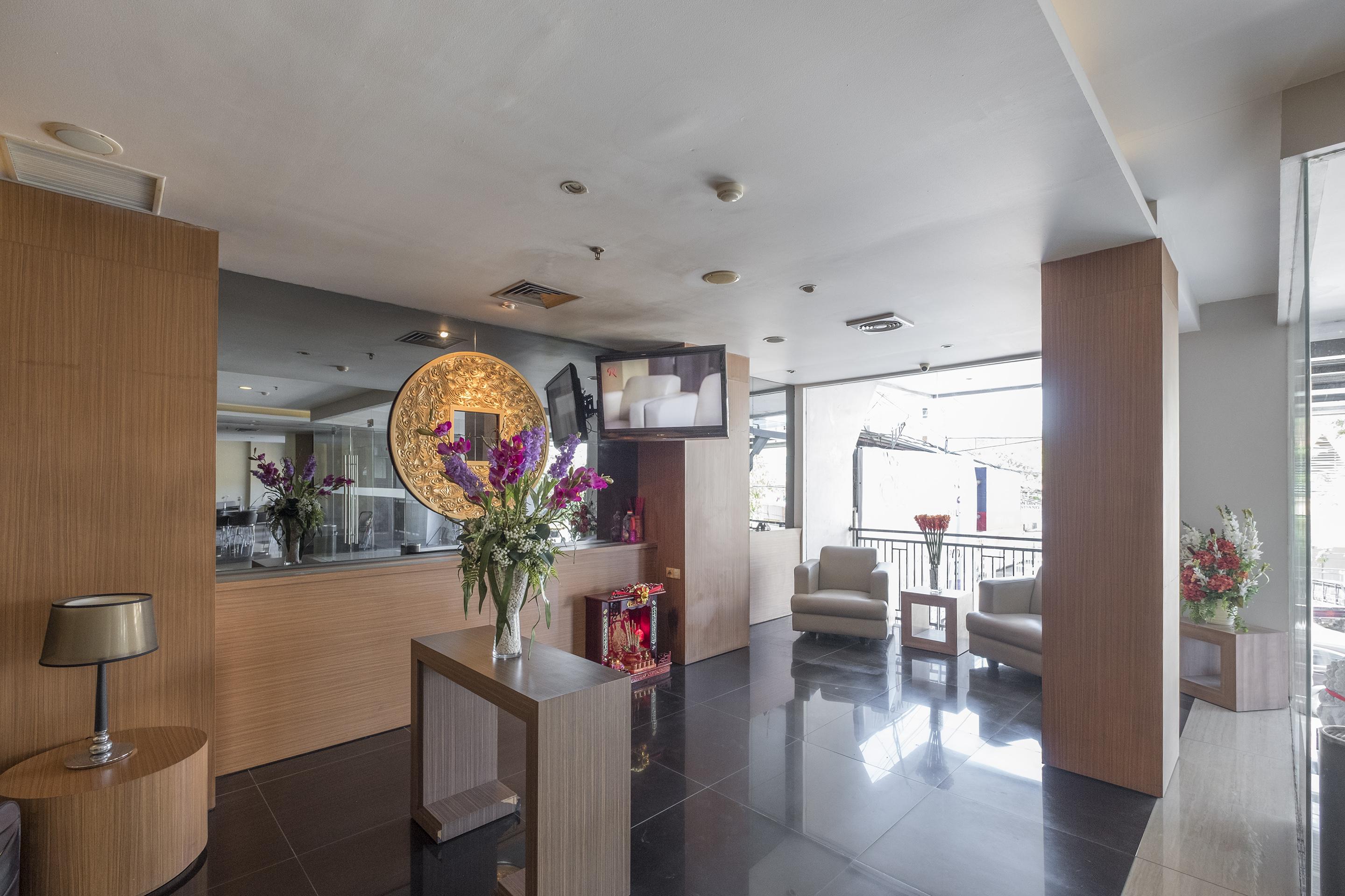 Aswin Hotel And Spa Makassar Buitenkant foto