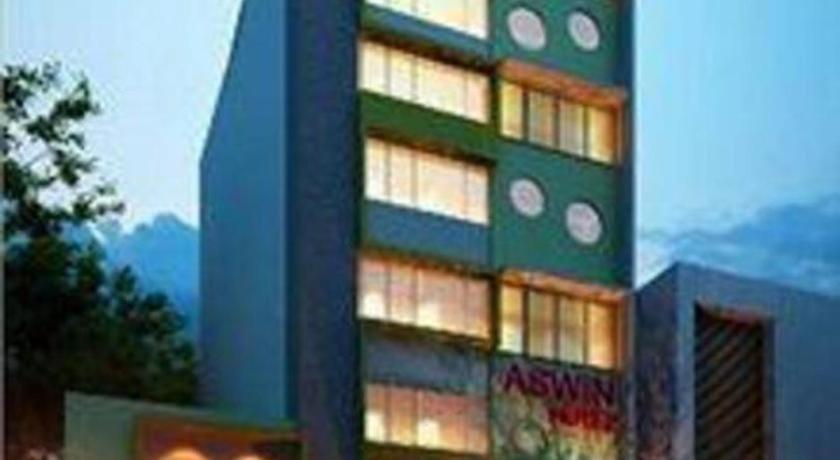 Aswin Hotel And Spa Makassar Buitenkant foto